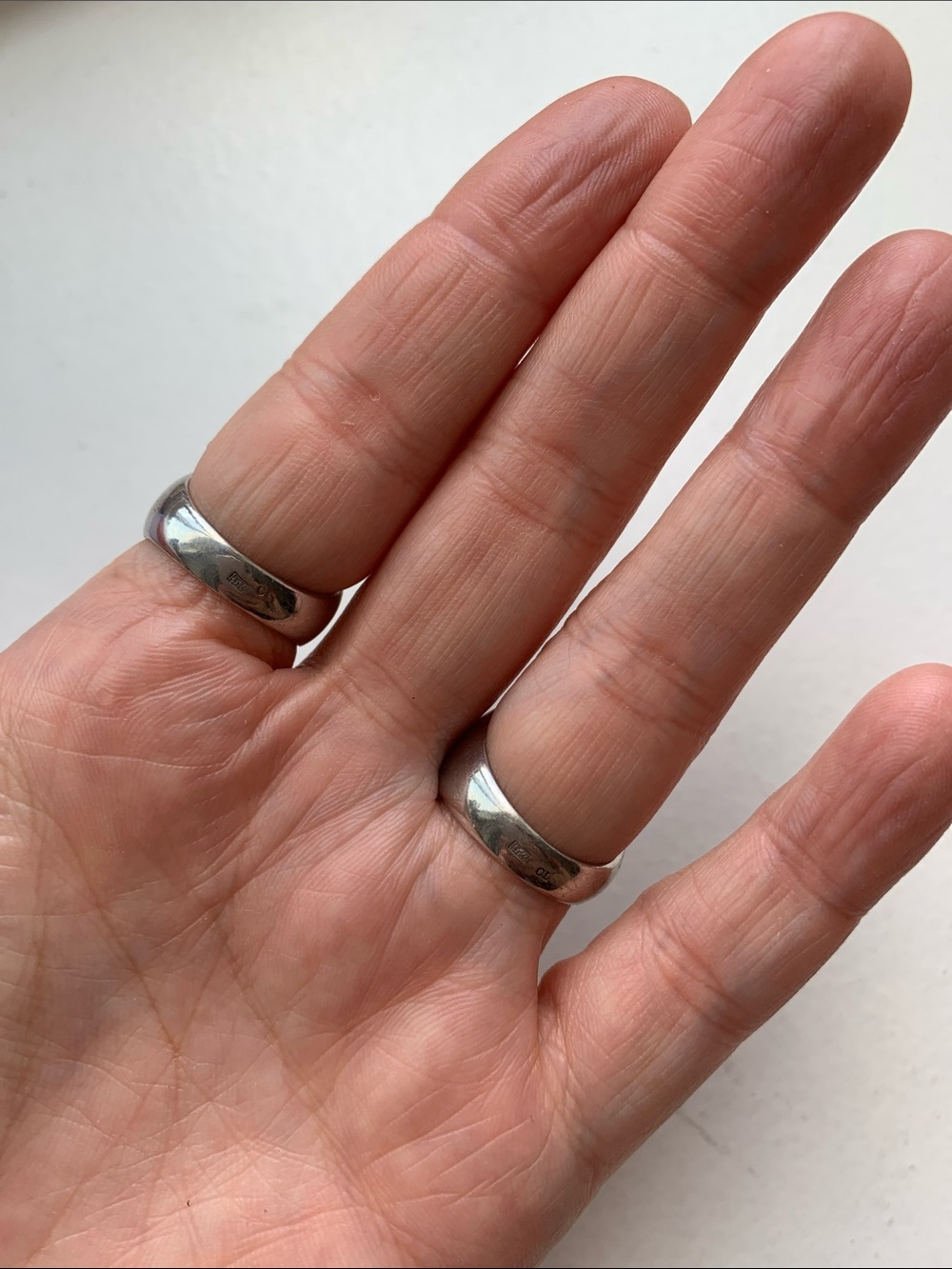 Zara Solid Silver Rins - Picture 2 of 4